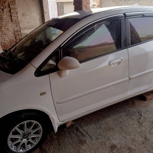 Honda City IDSI 2006 6