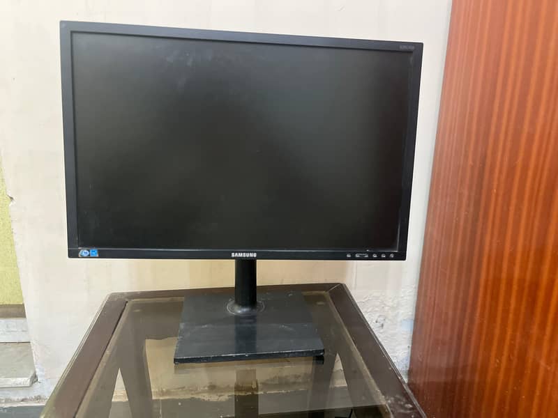 Original Samsung Computer LED 24 Inch - Full HD Black 0