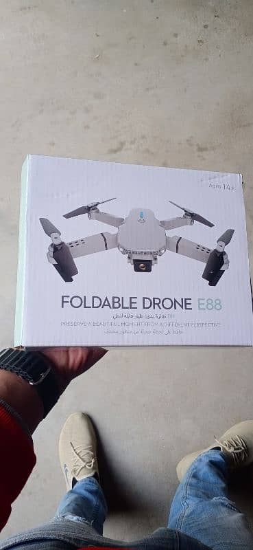 foldabale drone camra 0