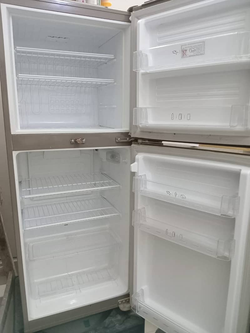 Pel Refrigerator PRL-2000 for sale in Good Condition 0