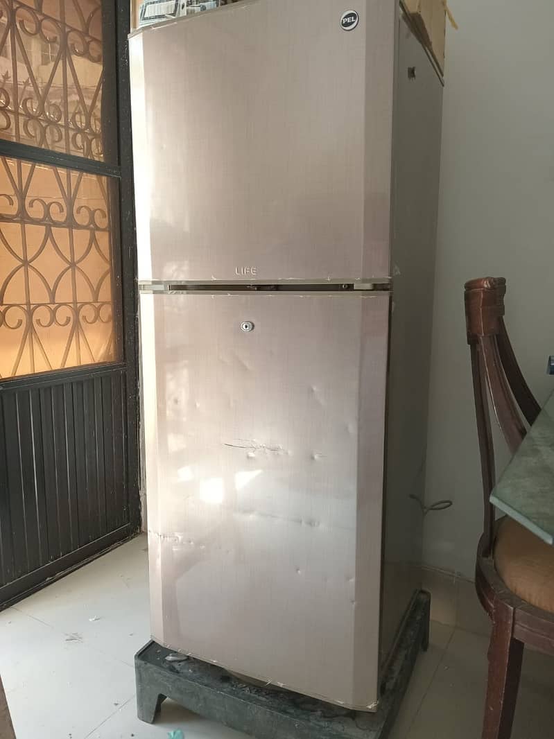 Pel Refrigerator PRL-2000 for sale in Good Condition 1