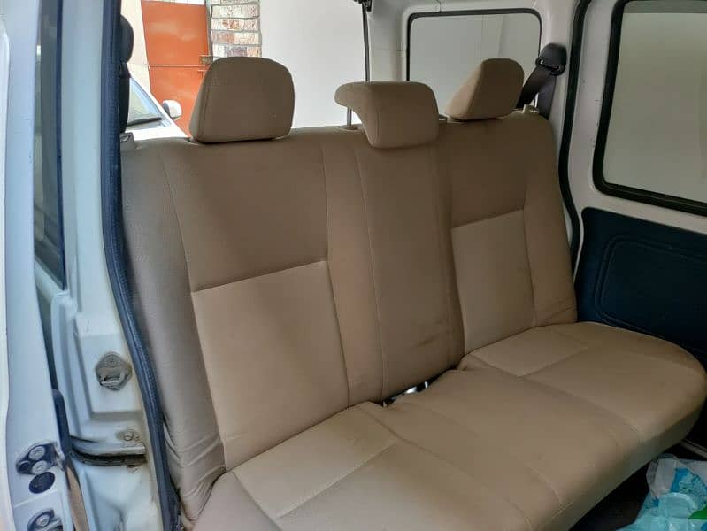 Toyota Corolla Seats (Like New) 1