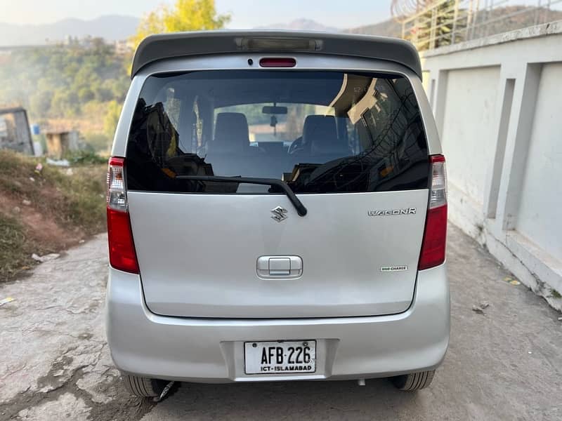 Suzuki Wagon R 2015 2