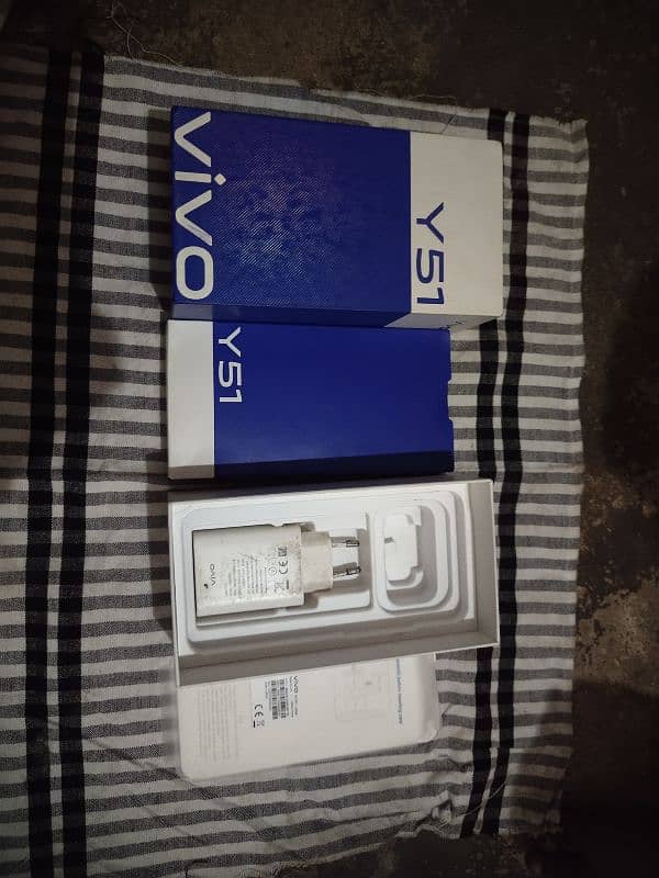 Vivo y51  Ram 4 Rom 128 0307- 2011308 2