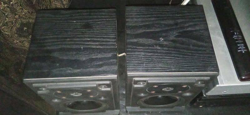 Mordaunt Short Stereo Bookshelf Speakers 4