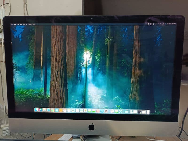 Apple imac 2019 (5k Retina 27' display) 0