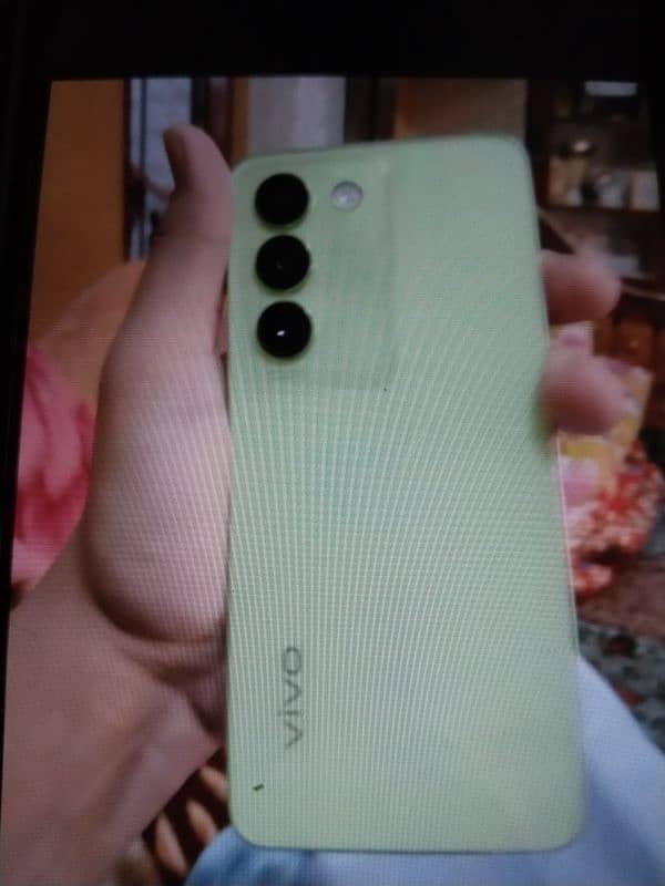 vivo y100 0