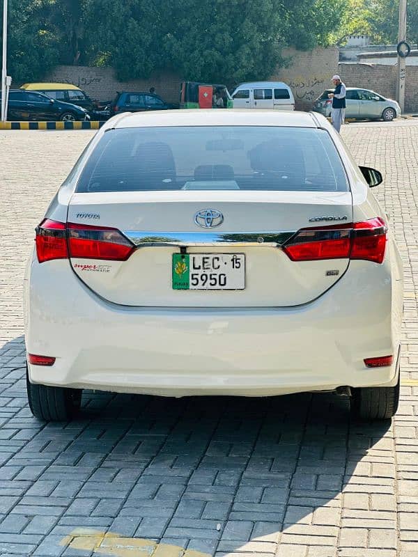 Toyota Corolla GLI 2015 8