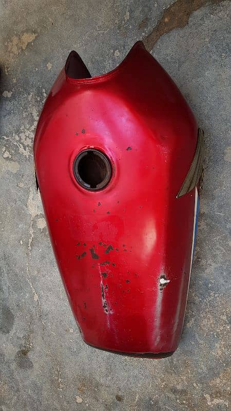 Honda CG 125 tank 2008 model 3