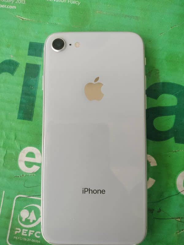 i phone 8 non PTA 1