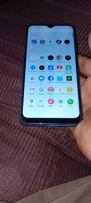 Realme C2 just whatsapp chat 3