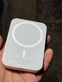 Wireless Power Bank