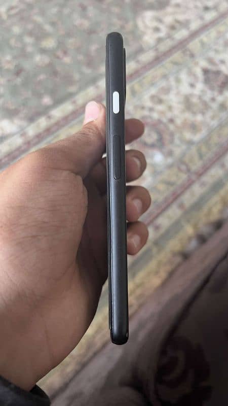 Google pixel 4 patched (6/64) condition 10/10 waterpack 3