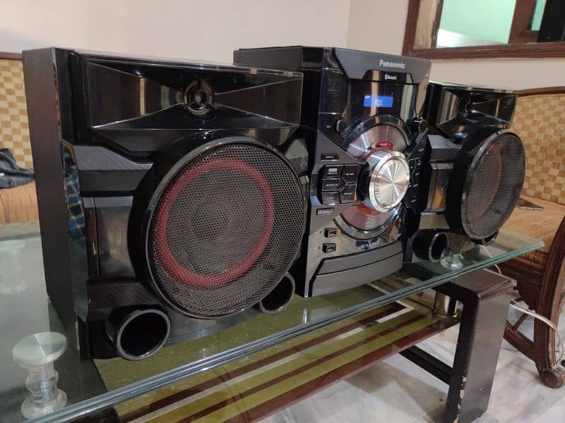 Panasonic Speakers System. excellent Sound Quality. 2