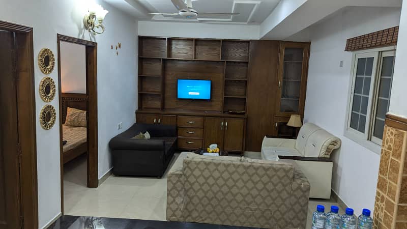 TWO BEDROOMS APARTMENT AVAILABLE FOR RENT ON DAILY/WEEKLY BASIC E-11 4