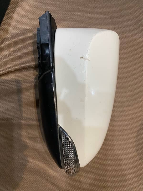 Toyota Universal Side Mirror 1