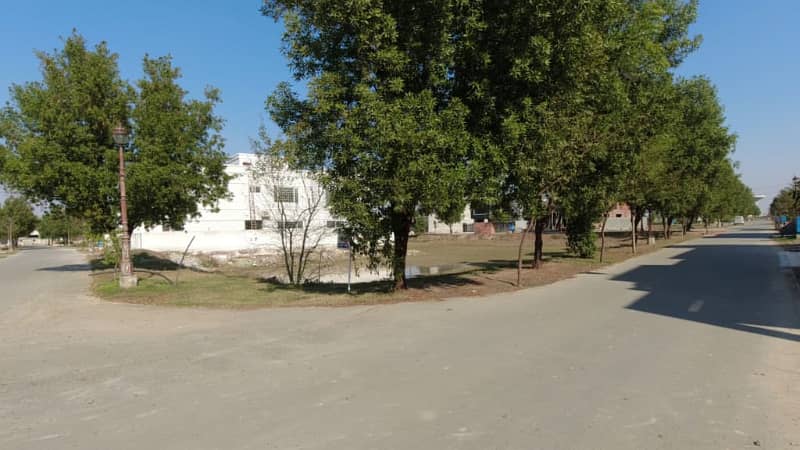 7 Marla Residential Plot for sale in Lack City Sector M8 - Block A Lake City Lahore 15