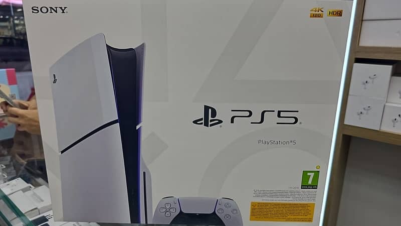 PS5 SLIM 1TB UK VARIANT ( SPECIAL OFFER ) 0