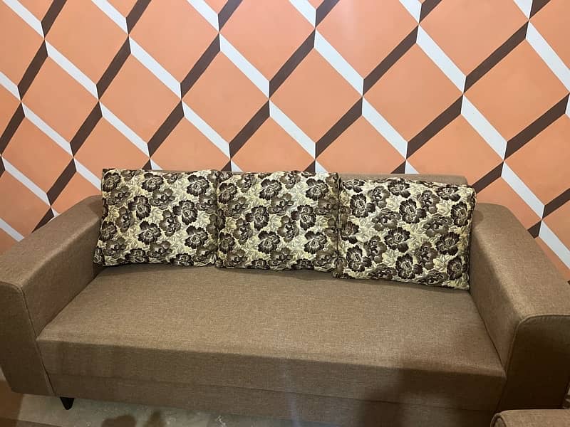 5 Seater Sofa Set 0