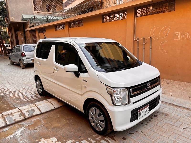 Suzuki Wagon R 2019 /2022 0/3/3/1/9/7/6/1/5/3/8 0