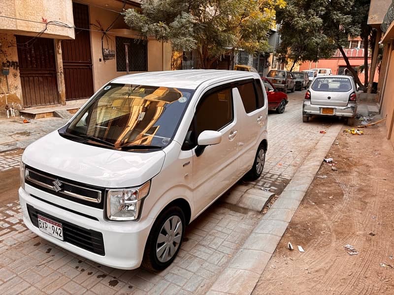 Suzuki Wagon R 2019 /2022 0/3/3/1/9/7/6/1/5/3/8 5