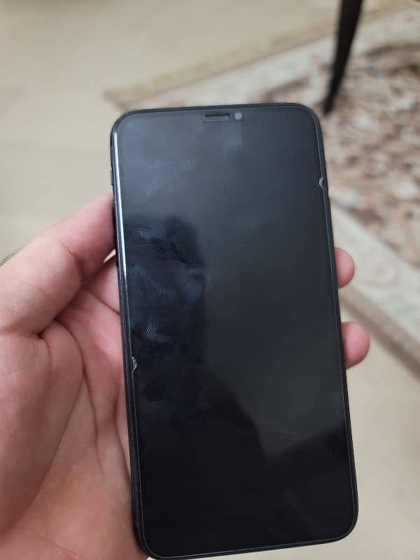 Iphone 11 pro max pta approved 1