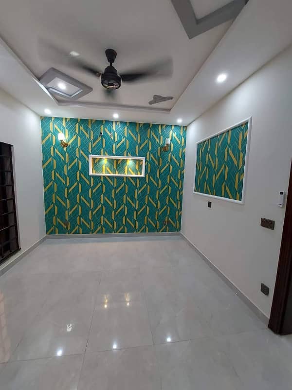 5 Marla double storey House for rent Multan public school Road Multan 10