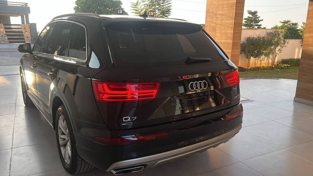 Audi Q7 45 TFSI quattro 2016 4