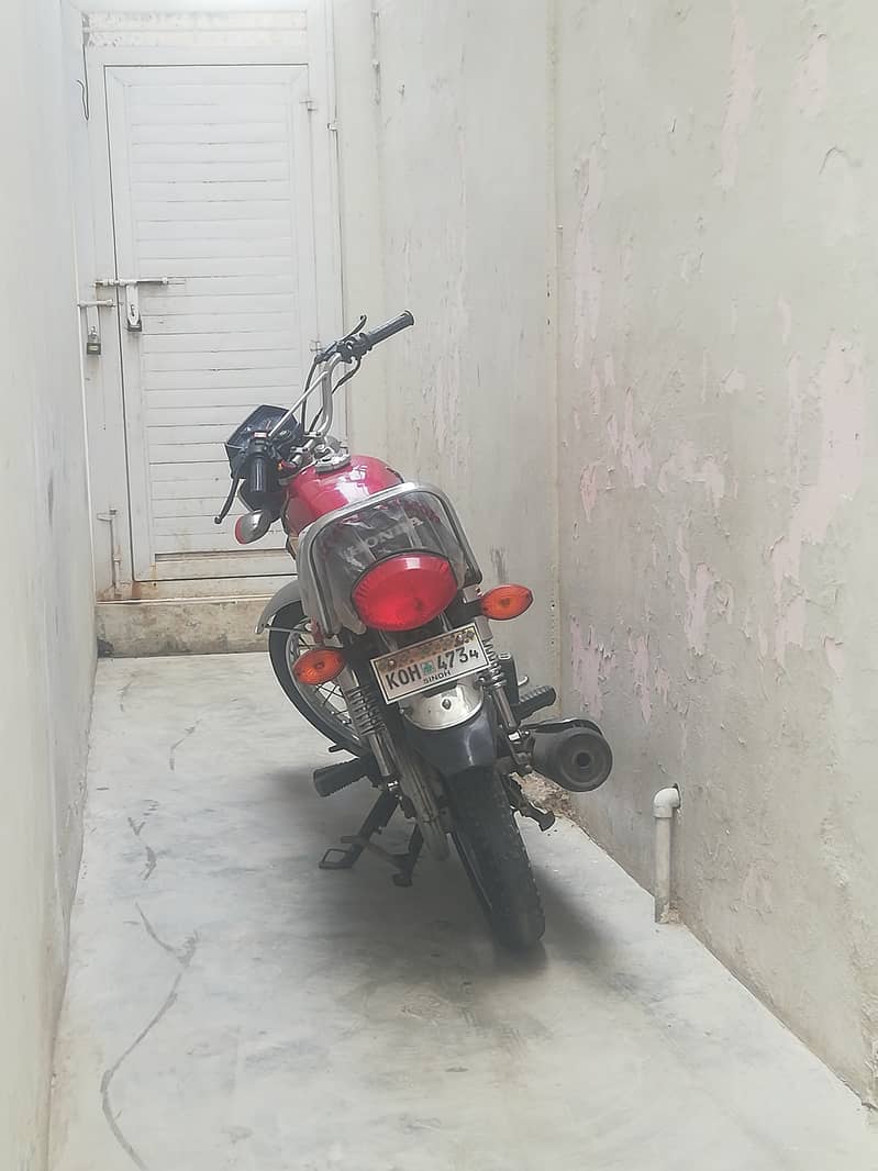 Honda 125 Karachi urgent 2