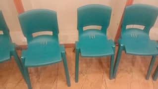 Class plastic chairs saab company