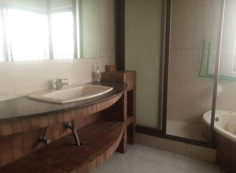 Semi Furnished 01 Kanal Beautiful Upper Portion Lower Portion Locked Available For Rent 5