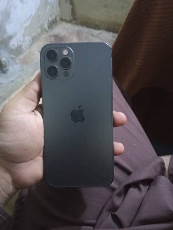 i phone 12 pro 1