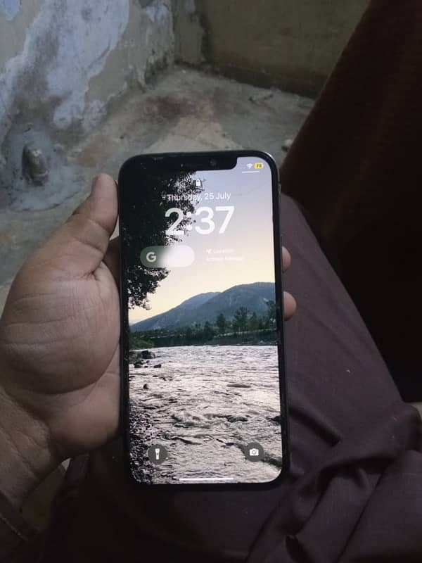 i phone 12 pro 2