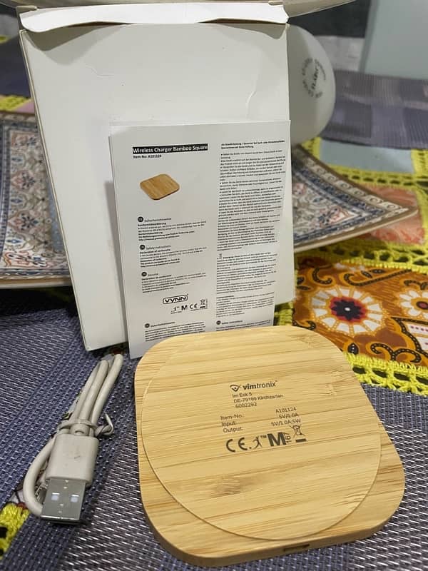 Wireless Charger Bamboo Square 0