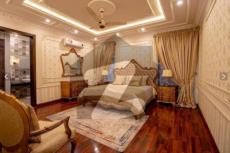 1 KANAL ROYAL DESIGN LUXURY VILLA FOR SALE NEAR TO PARK 16