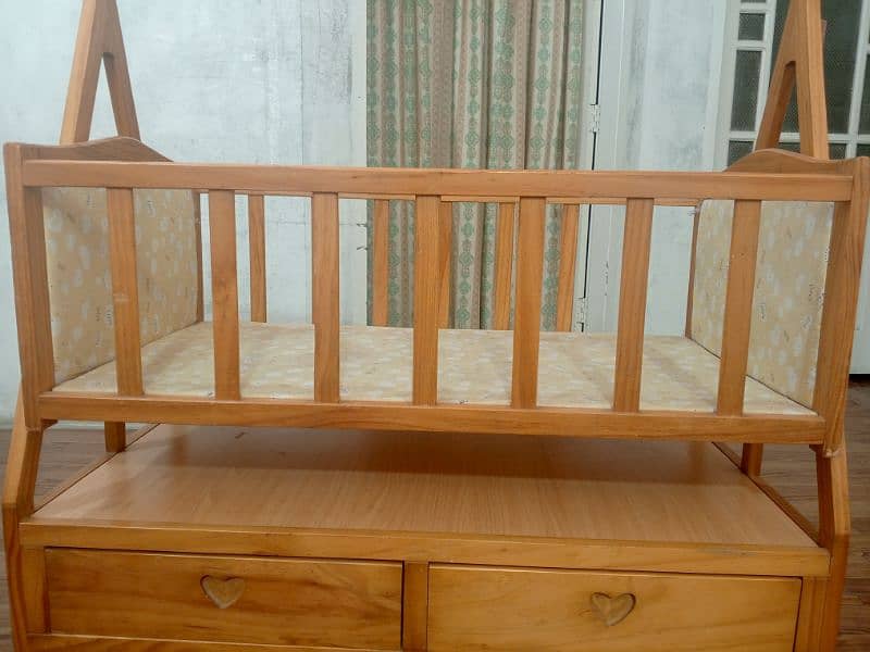 Baby cot 5