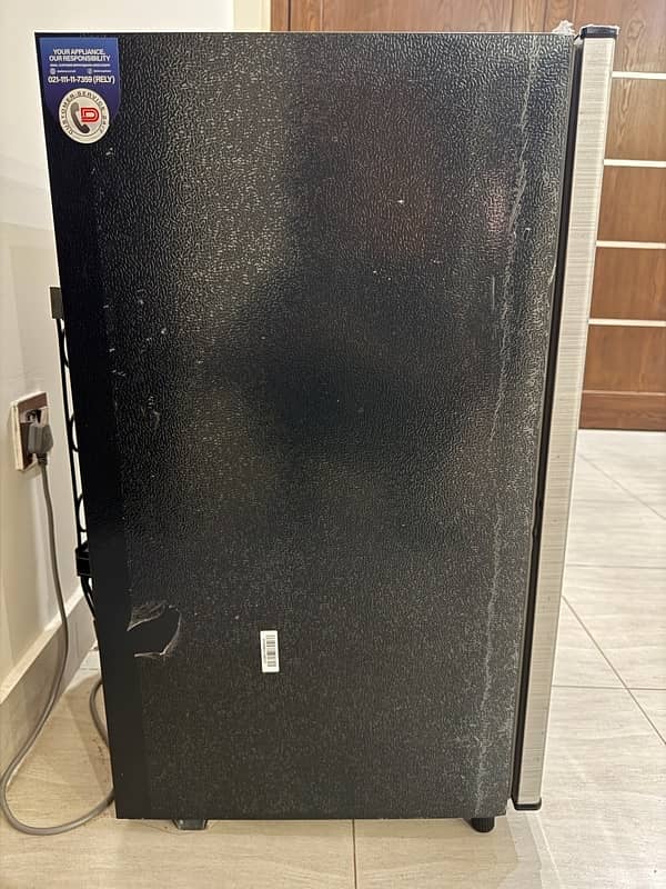 Brand New Dawlance Refrigerator 1