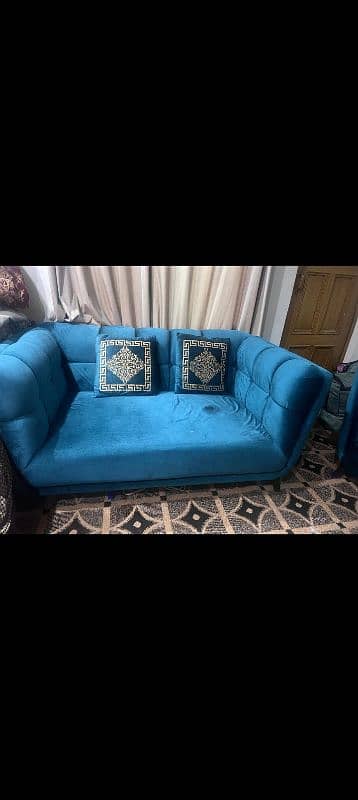 4 seater sofa 1