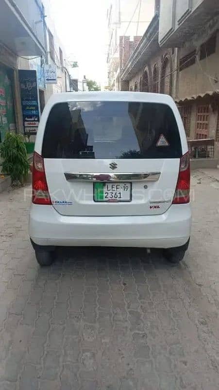 Suzuki Wagon R 2019 1