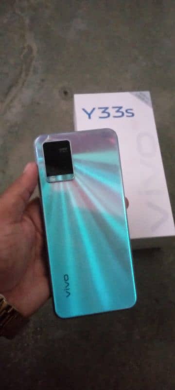 VIVO Y33s 8 GB RAM 128 GB MEMORY WITH BOX (03202127596) 1