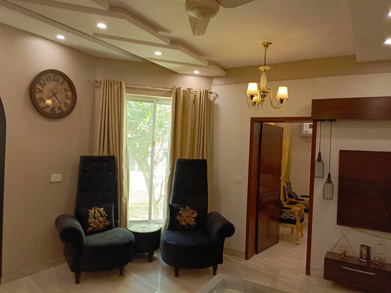 52 MARLA CORNER FURNISHED HOUSE FOR SALE IN BAHRIA TOWN LAHORE 5