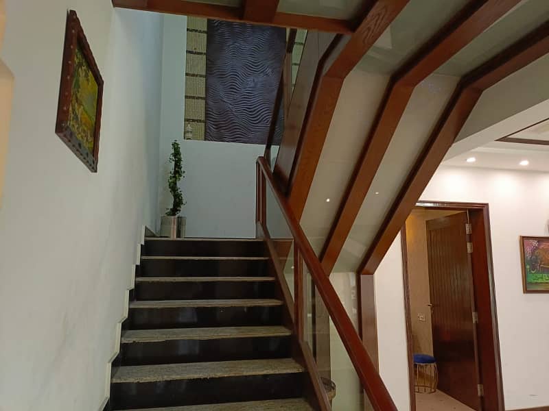 52 MARLA CORNER FURNISHED HOUSE FOR SALE IN BAHRIA TOWN LAHORE 17