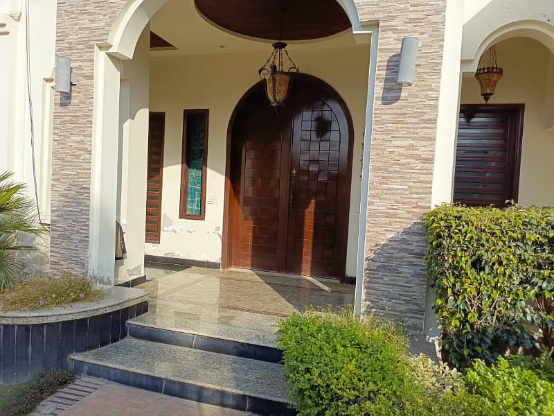 52 MARLA CORNER FURNISHED HOUSE FOR SALE IN BAHRIA TOWN LAHORE 25