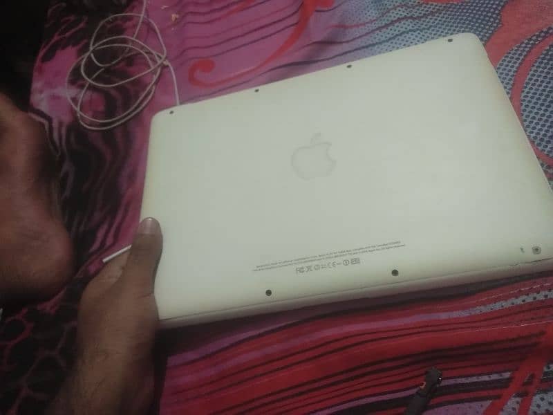 MacBook 2010 2