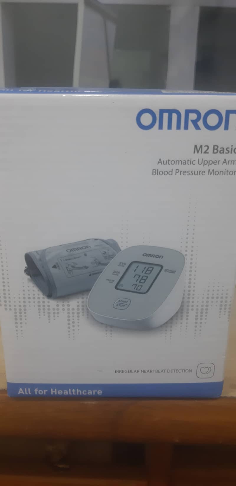 Omron basic Blood pressure Monitor 0