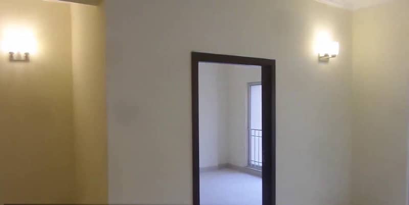 READY TO MOVE 955sq ft 2Bed Lounge Flat jinnah face with keys FOR SALE Apartment with AMAZING VIEW. 2KM from MAIN GATE of BTK\ 12