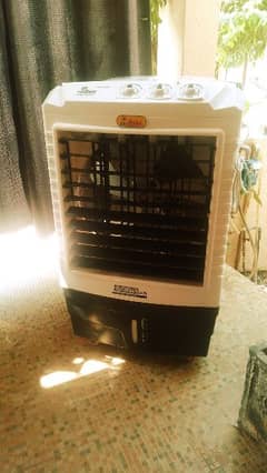 Like brand new air cooler for sale