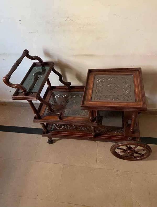 used tea trolley for sale urgenlty condition 10 by 10 0