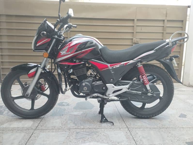 Honda 150F 2018 Black 2