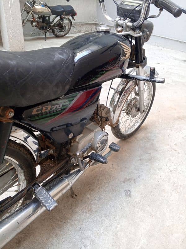 Honda CD 70 4